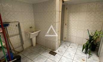 Imagem 5: CASA COMERCIAL À VENDA NO CENTRO COM 3 SALAS