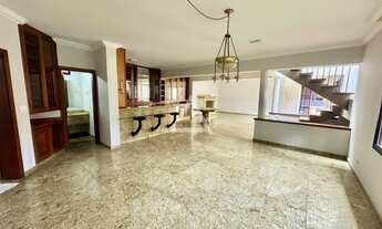 Imagem 7: CASA A VENDA NO CENTRO COM 4 SUÍTES E PISCINA