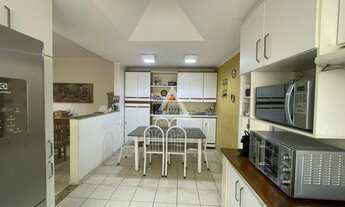 Imagem 4: Ampla casa para moradia e comercial, 6 dormitórios, 3 salas e 5 banheiros. proximo a comer