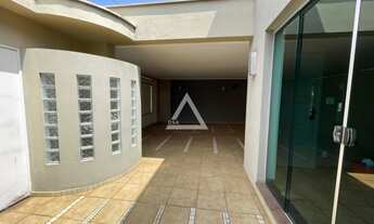 Imagem: Excelente imóvel, térrea a venda, próximo