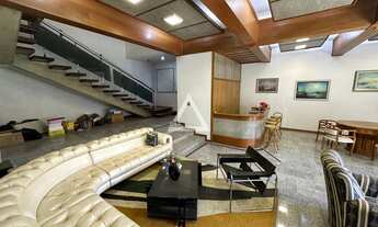 Imagem: CASA A VENDA COM 4 SUÍTES PRÓXIMO AO FÓRUM