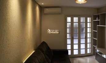 Imagem: Apartamento de 2 dormitórios, living integrado