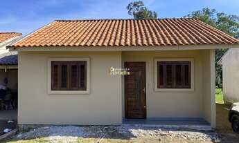 Imagem: Casa de Alvenaria com Pátio Individual,Residencial