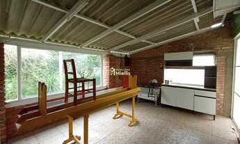 Imagem 6: Oásis Sustentável: Sítio com Painel Solar e 3 Suítes para Venda