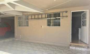 Imagem 7: Excelente Casa com 4 Dormitórios (1 Suíte) – Santa Isabel