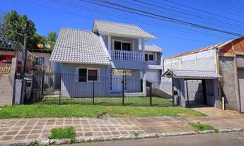 Imagem: Linda Casa com Closet, Hidromassagem e Sacada