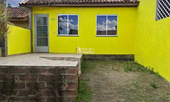 Imagem 2: Village Tarumã: Casa com Porcelanato e Amplo Pátio de Fundos!