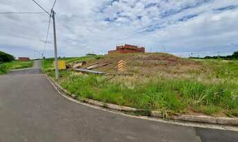 Imagem 2: TERRENO DE ESQUINA COM EXCELENTE TOPOGRAFIA