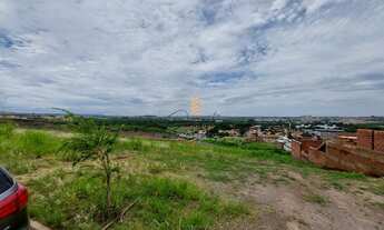 Imagem 6: TERRENO DE ESQUINA COM EXCELENTE TOPOGRAFIA