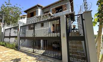 Imagem 3: LINDÍSSIMA CASA EM EXCELENTE LOCALIZAÇÃO E COM VISTA PRIVILEGIADA