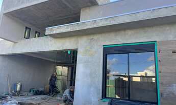 Imagem: Casa com 3 Dormitorio(s) localizado(a) no