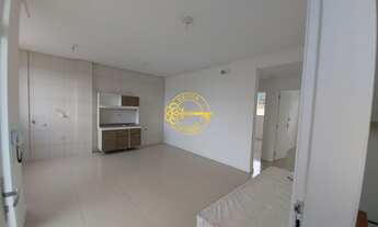 Imagem 3: Apartamento com 02 dormitórios à venda, 61 m² por R$ 360.000,00 - Monte Alegre - Camboriú