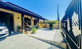 Imagem 2: Casa com 03 dormitórios sendo 01 Suíte à venda, 160 m² por R$ 795.000,00 - Cordeiros - Ita