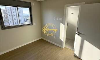 Imagem 7: Apartamento com 137 m², três suítes sendo uma suíte master, para locação por R$ 11.100,00