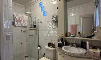 Imagem 5: ️Apresentamos uma linda e aconchegante residência que combina conforto e uma vista deslum