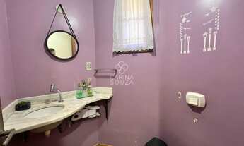 Imagem 6: Casa espaçosa — 4 dormitórios, semimobiliada, piscina & muito conforto no bairro Ouro Bran