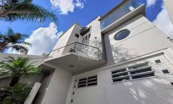 Imagem: Residência na melhor localização do Bairro