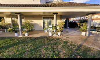 Imagem 5: Casa de Alto Padrão com Piscina Privativa em São Leopoldo - Morro do Espelho