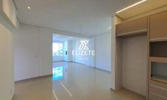 Imagem 5: Apartamento à venda - Com churrasqueira, piscina no condomínio e móveis planejados