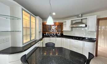 Imagem 6: Casa à venda com Excelente Padrão Construtivo!