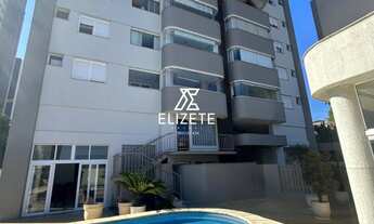 Imagem: Apartamento Semimobiliado com Closet e Vista