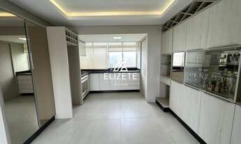 Imagem: Apartamento com Móveis Planejados e Sacada