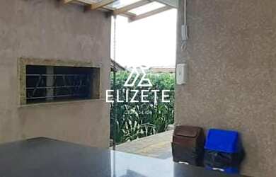 Imagem 3: Apartamento à venda em Novo Hamburgo - Industrial, com área de serviço, banheiro social e