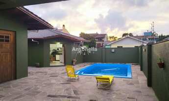 Imagem: Casa com 3 Dormitorio(s) localizado(a) no