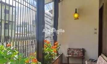 Imagem 3: Casa à venda no bairro Rio Branco