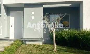 Imagem: Casa de alto padrão à venda no Interlagos