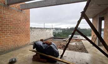 Imagem 3: Casa de alto padrão em construção no Vinhedos