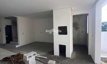 Imagem 4: Sobrado em fase final de construção no Bairro Colina Sorriso