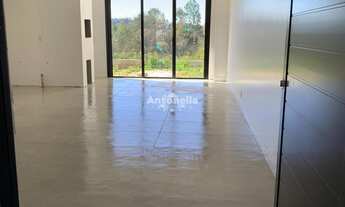 Imagem 3: Sobrado em fase final de construção no Bairro Colina Sorriso