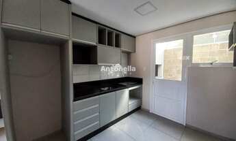 Imagem: Sobrado à venda no bairro Ana Rech