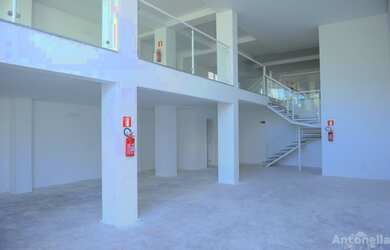 Imagem 4: Loja com 2 Dormitorio(s) localizado(a) no bairro Medianeira em Caxias do Sul / RIO GRANDE