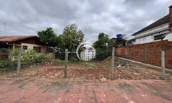 Imagem: Terreno com 3 Dormitorio(s) localizado(a)