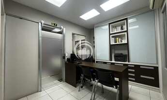 Imagem 2: LOJA EM GALERIA Sala comercial com venda por R$255.000