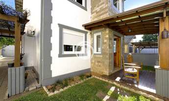 Imagem 2: Casa à Venda Casa com 3 dormitórios