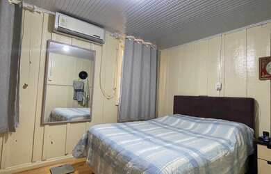 Imagem 7: Casa à venda no Centro dispondo de 4 dormitórios