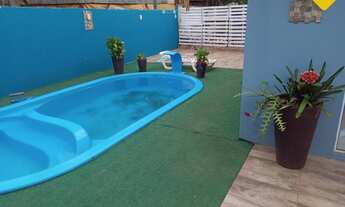 Imagem 2: CASA DE FUNDOS MOBILIADA COM PISCINA E TERRENO AMPLO DE 700M² + KIT NET!