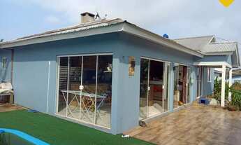 Imagem: CASA DE FUNDOS MOBILIADA COM PISCINA E TERRENO