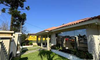 Imagem: CASA ENCANTADORA DE ESQUINA NO BAIRRO MARTINI!