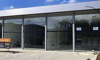 Imagem 2: Aluguel de Imóvel Comercial no Centro de Não-Me-Toque - VITRINE COM VIDRO E AMPLO ESTACION
