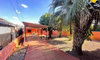 Imagem 1: Casa com 3 dormitórios à venda no Bairro Martini