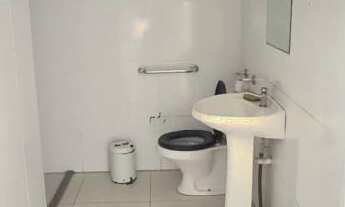 Imagem 5: Aluguel de Sala Comercial com Vitrine no Centro de Não-Me-Toque - Frente com Vidro e Ótima