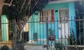 Imagem: CASA TODA CERCADA E MURADO NO BAIRRO ALZIRIO