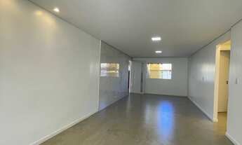 Imagem 2: Casa para LOCAÇÃO BAIRRO MARTINI com churrasqueira e pátio cercado