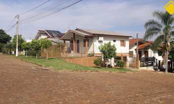 Imagem 2: Duas casas no mesmo terreno com possibilidade de venda separada!