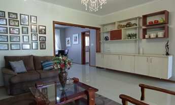 Imagem 5: CASA COM TERRENO AMPLO DE 776M² NO BAIRRO CENTRO!