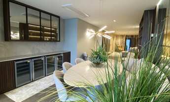 Imagem 2: Apartamento Frente Mar em Balneário Camboriú - 04 Suítes, 03 vagas! Mobiliado e decorado c